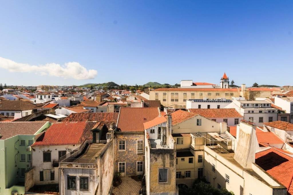Guestready - Marina View Top Floor With Terrace Ponta Delgada Eksteriør billede